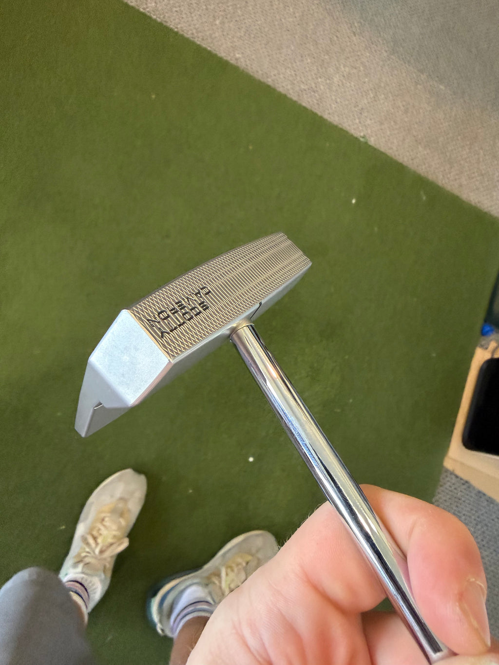 Titleist Scotty Cameron Phantom Like New 5s Center Shaft Putter