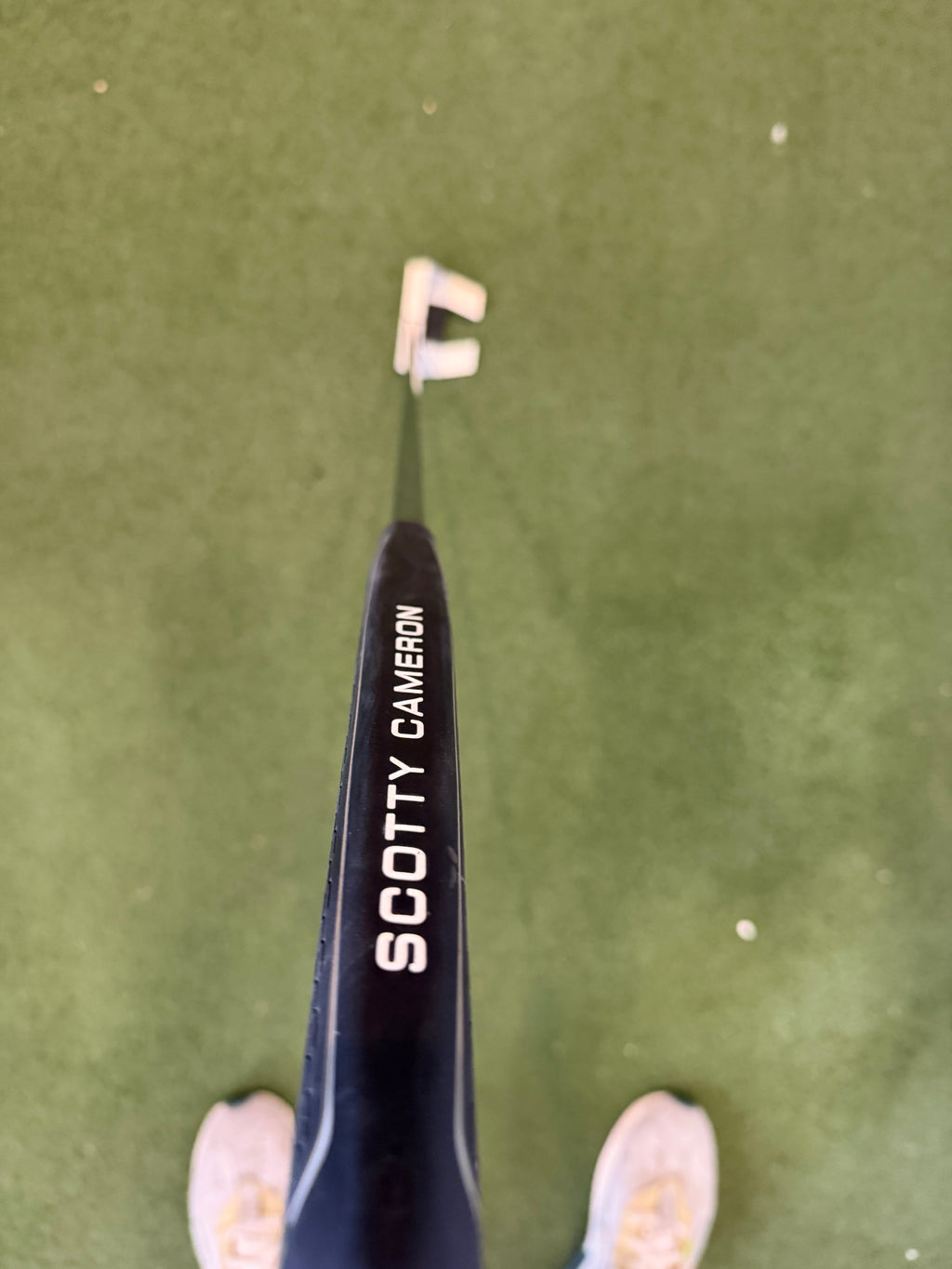 Titleist Scotty Cameron Phantom Like New 5s Center Shaft Putter